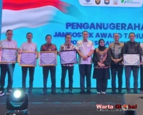 Pemkab Enrekang Raih Jamsostek Award, Beri Jaminan Sosial bagi Pekerja Rentan dan Masyarakat Miskin