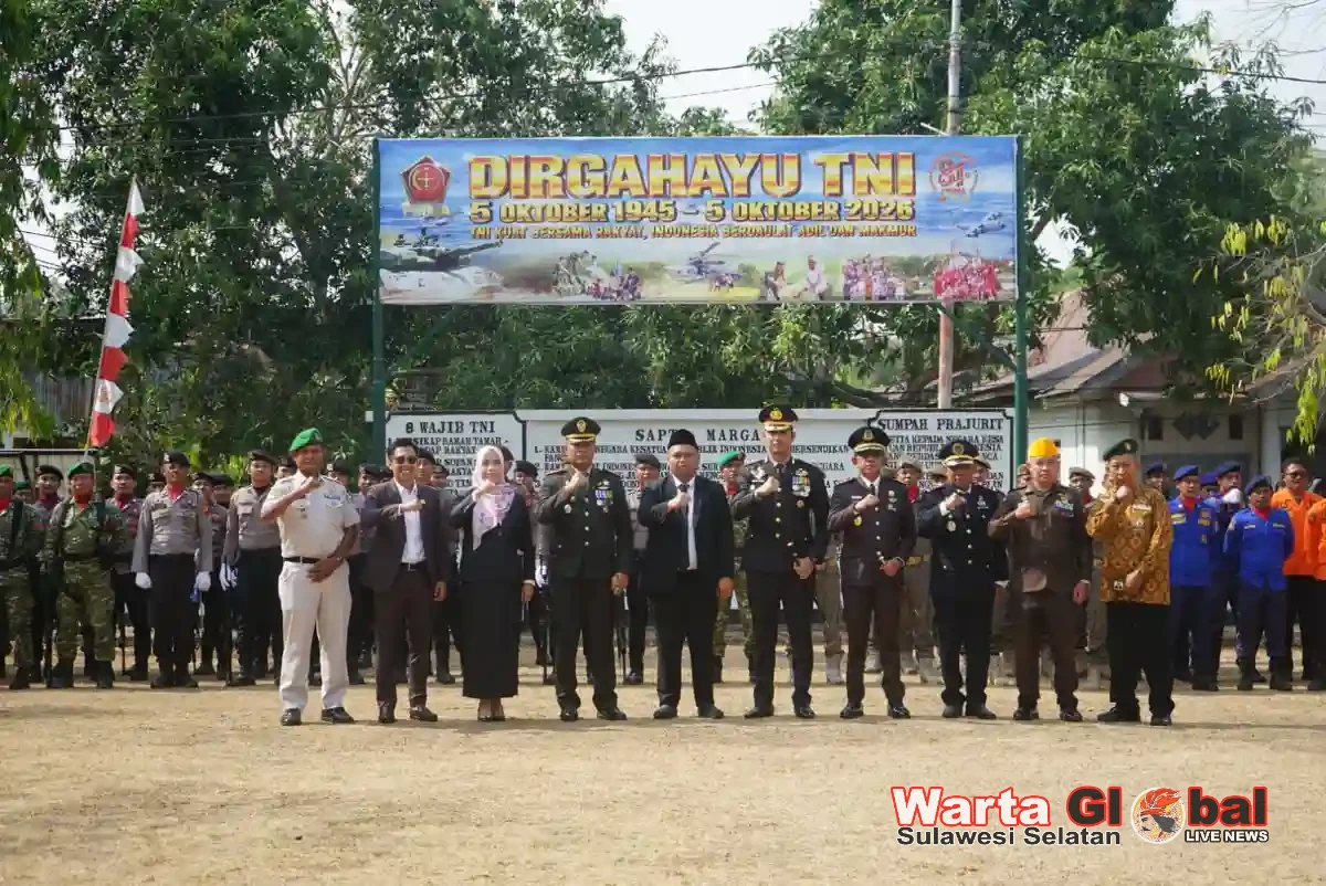 Wabup Enrekang Hadiri HUT ke-81 TNI, Tekankan Sinergi TNI dan Masyarakat