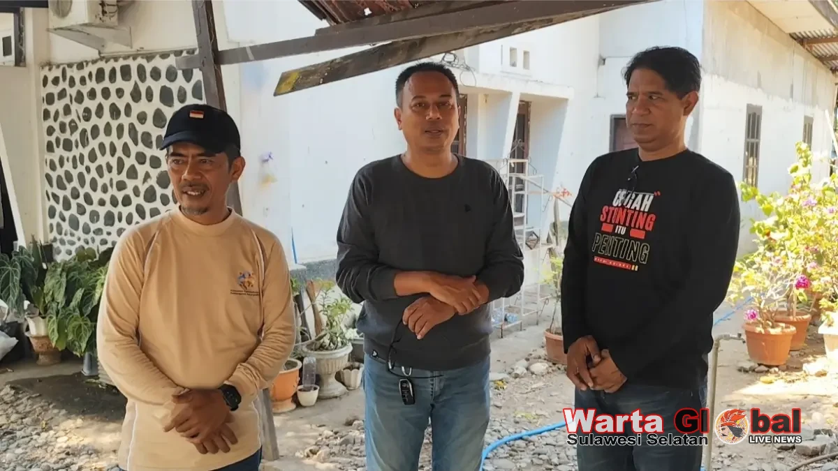 Disdalduk-KB Enrekang Kembali Salurkan 1.800 Liter Air Bersih, Layani Warga dan Fasilitas Umum